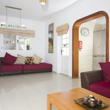 Webb プエルト・デル・カルメン