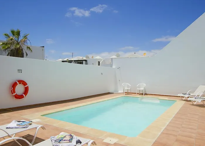 Webb * Πουέρτο Ντελ Κάρμεν